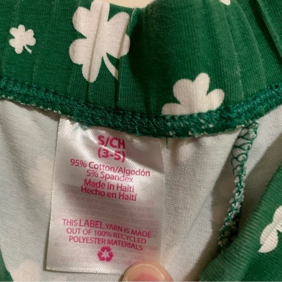 No Boundaries Green Shamrocks St. Patrick's Day Leggings. S/CH (3-5). - Picture 7 of 8